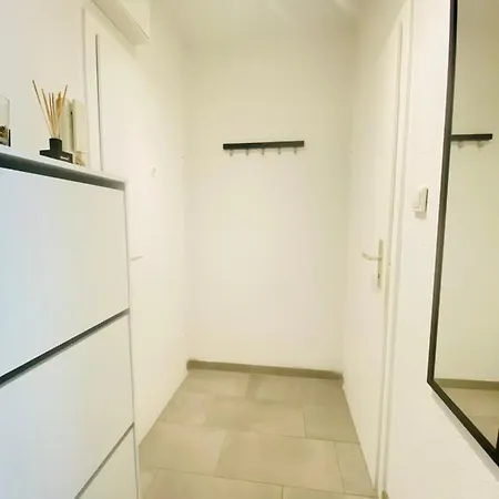 Apartment Sasi Homes - Workbase *